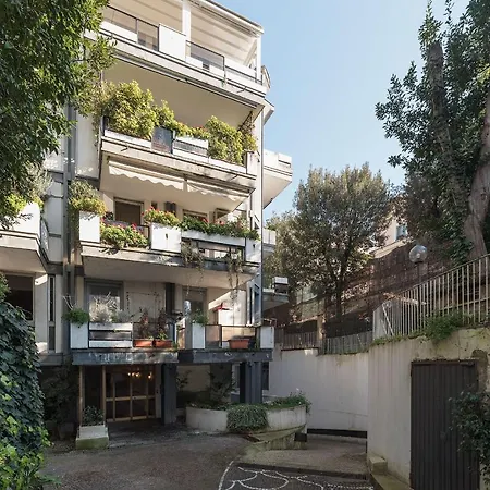 Borghese Sweet Flat